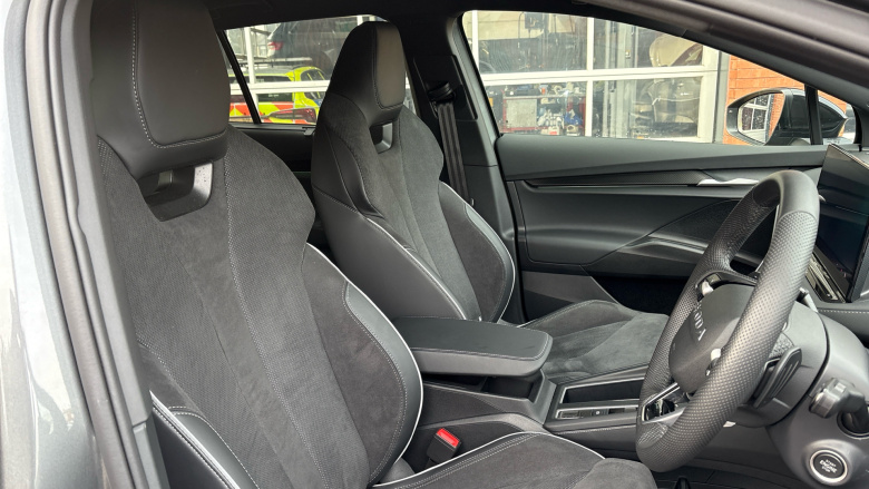 Skoda Enyaq 210kW 85 Sportline 82kWh 5dr Auto Electric Estate